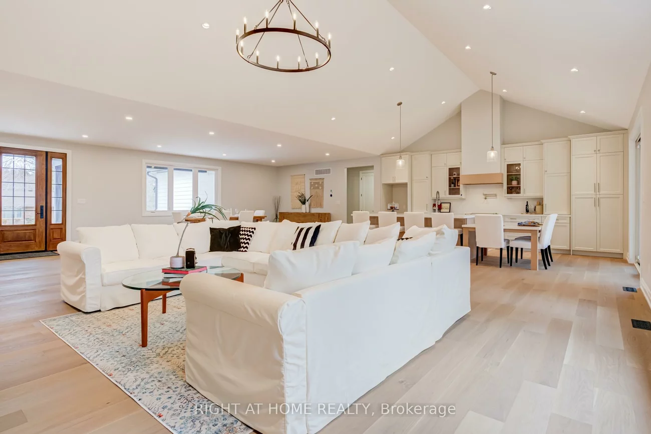 9, Maple Grove, Caledon Village, Caledon