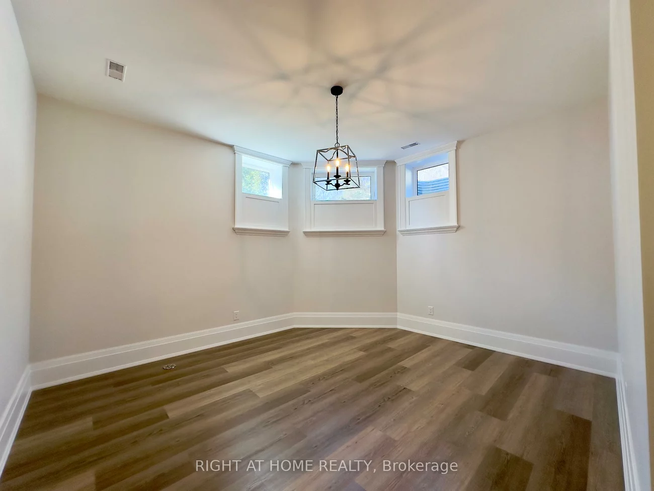 16158, Mount Pleasant, Palgrave, Caledon