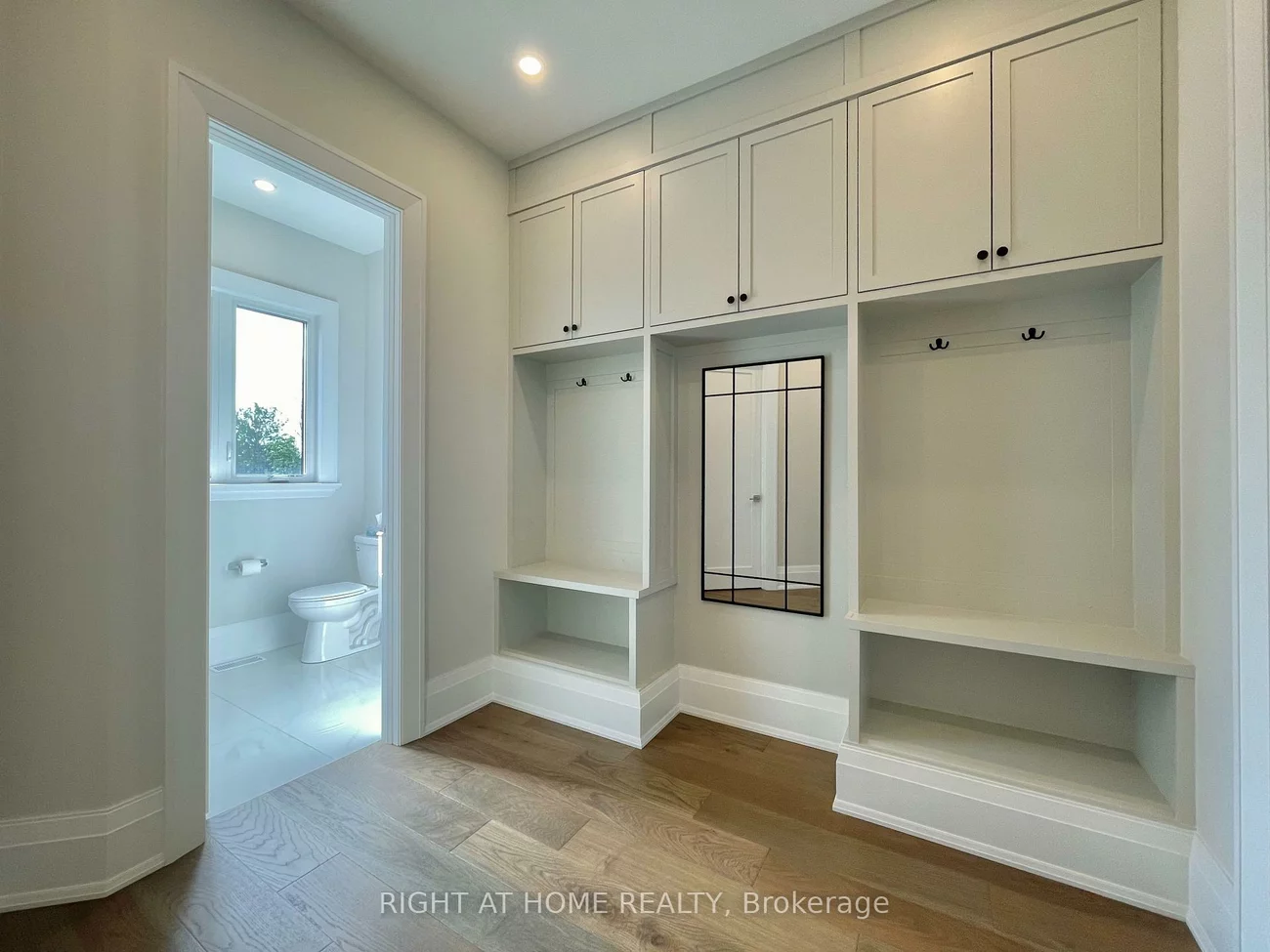 16158, Mount Pleasant, Palgrave, Caledon