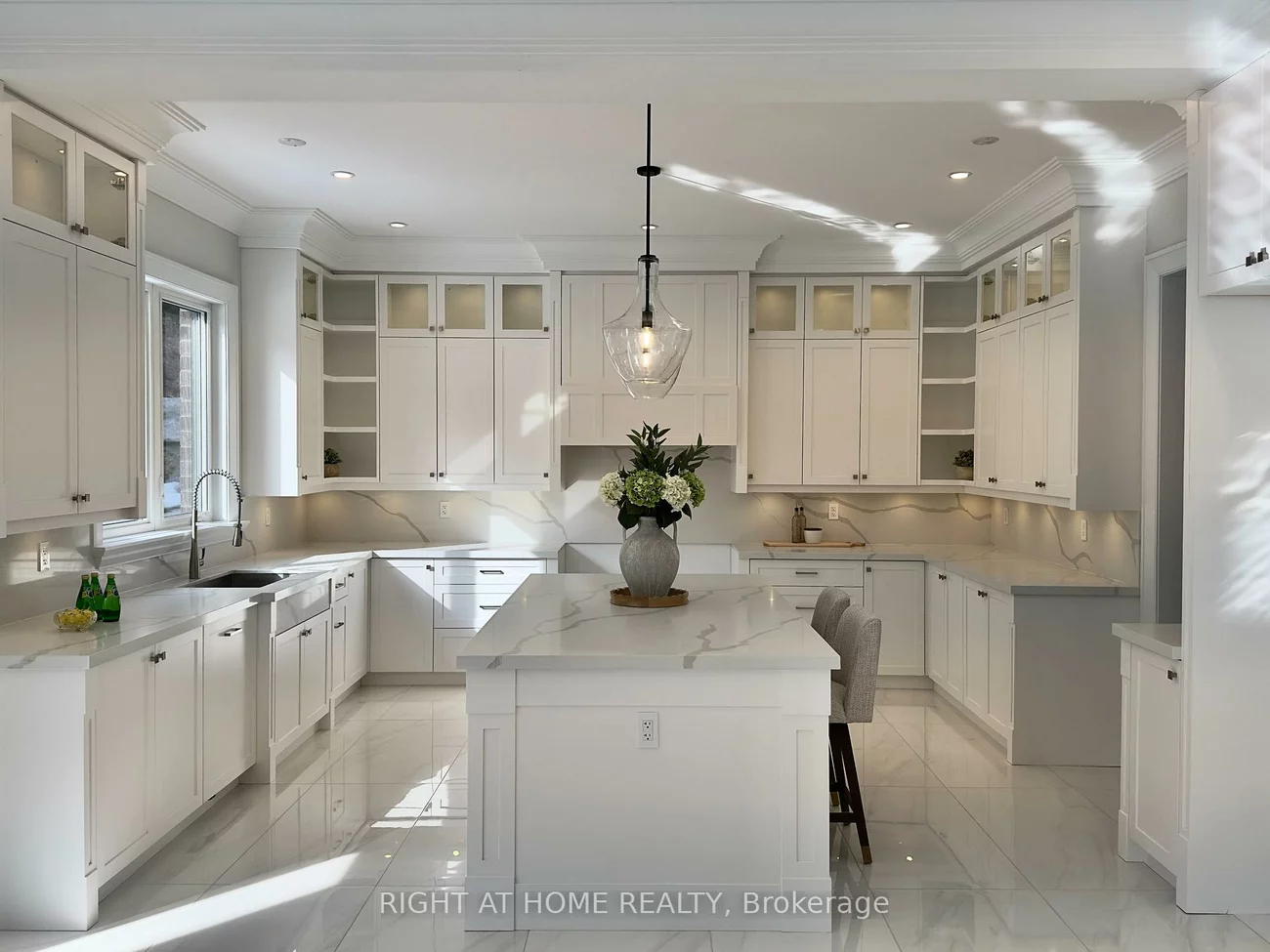 16158, Mount Pleasant, Palgrave, Caledon