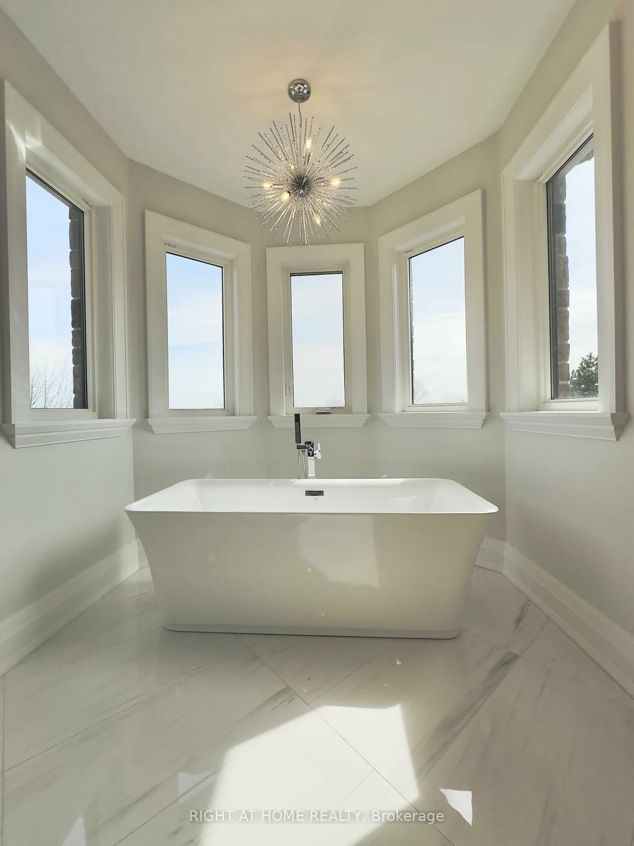 16158, Mount Pleasant, Palgrave, Caledon