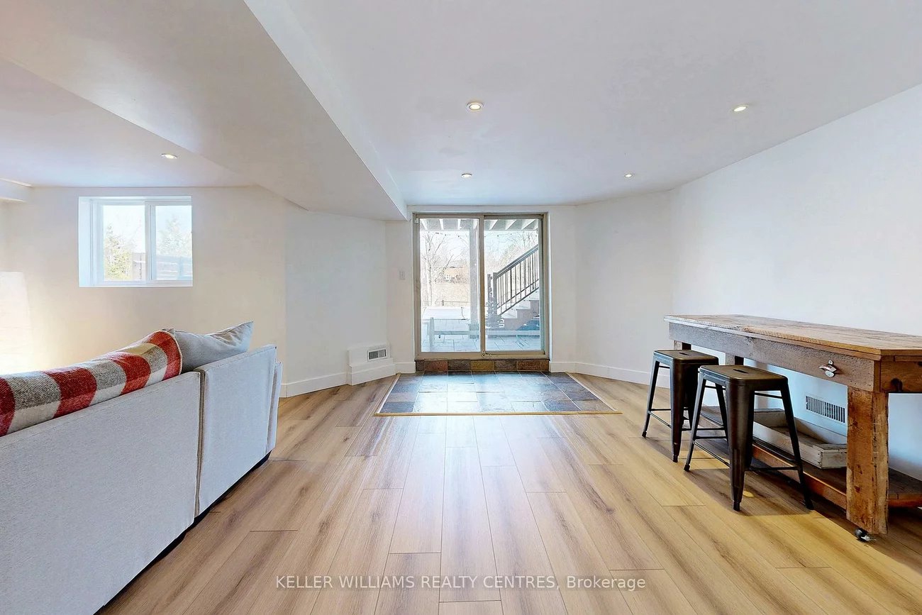 89, Taylorwood, Bolton North, Caledon