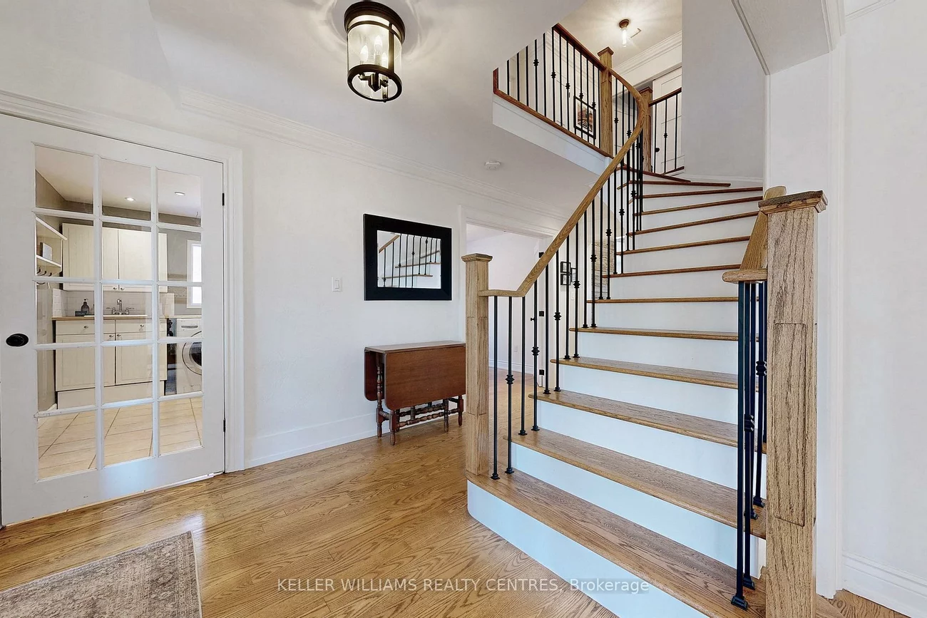 89, Taylorwood, Bolton North, Caledon