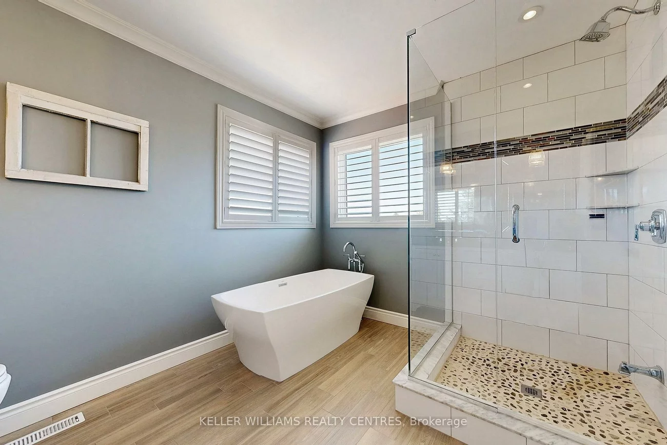 89, Taylorwood, Bolton North, Caledon