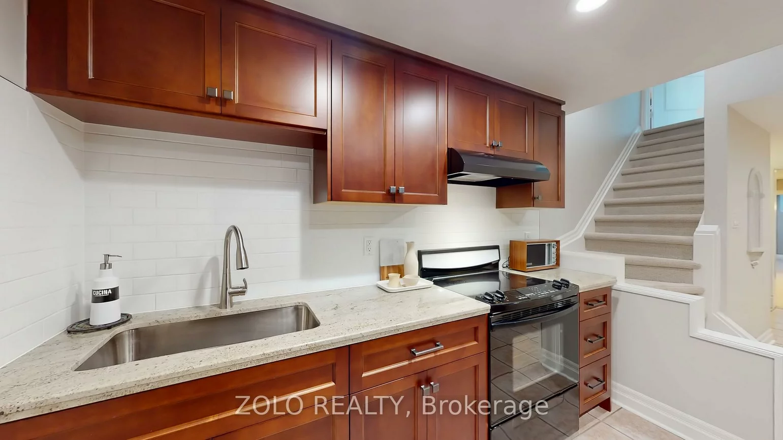 6, Massari, Caledon Village, Caledon