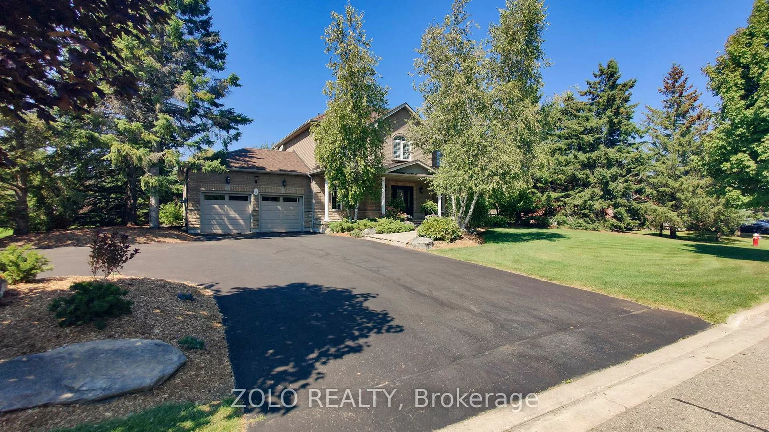 6, Massari, Caledon Village, Caledon