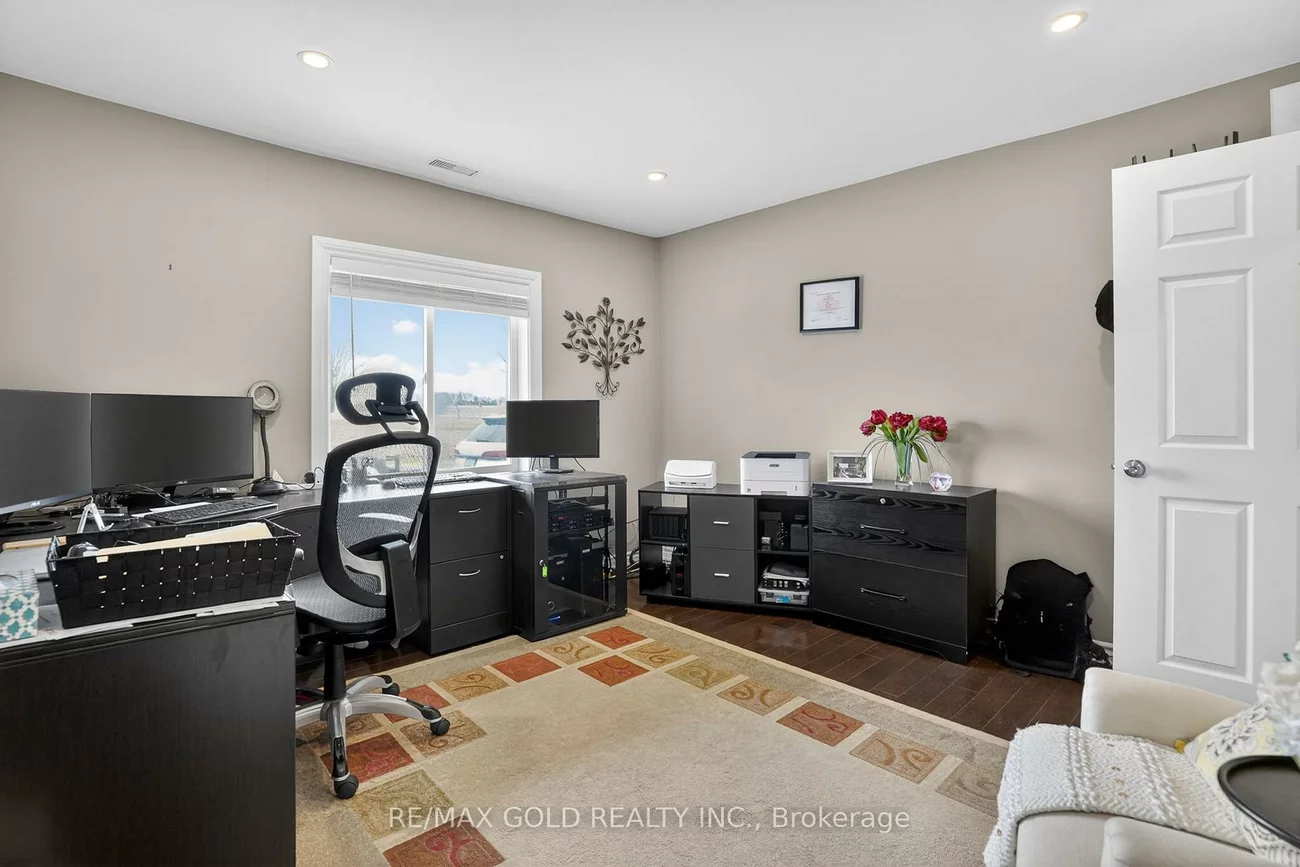 752, Old School, Rural Caledon, Caledon