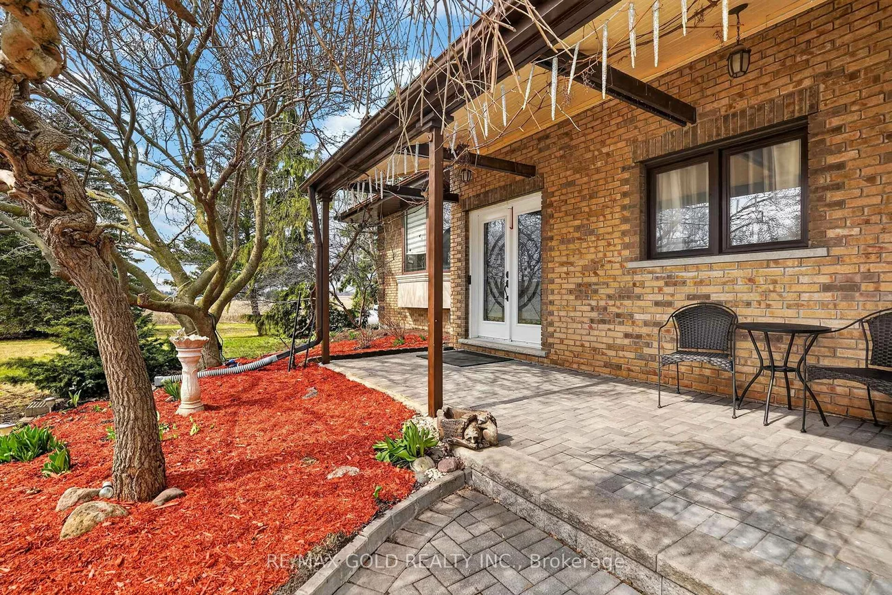 752, Old School, Rural Caledon, Caledon