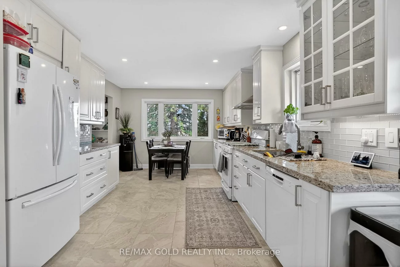 752, Old School, Rural Caledon, Caledon