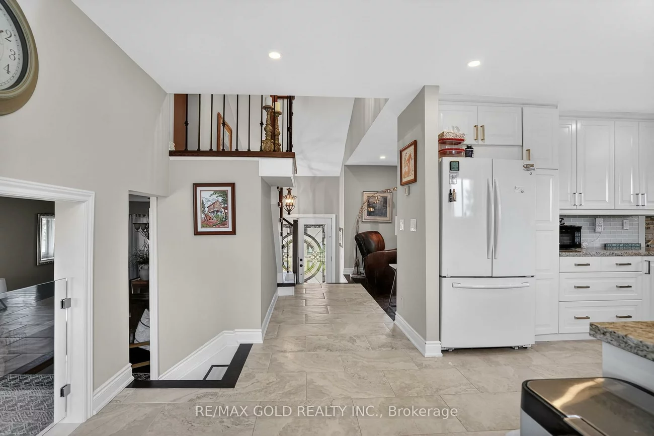 752, Old School, Rural Caledon, Caledon