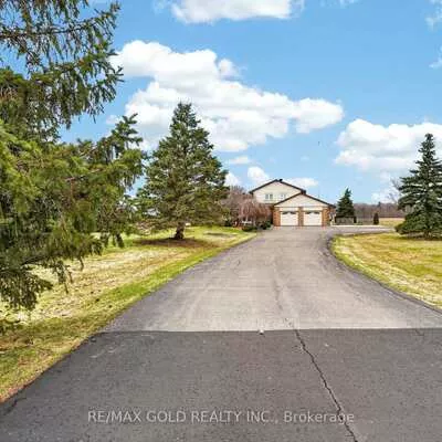 752, Old School, Rural Caledon, Caledon