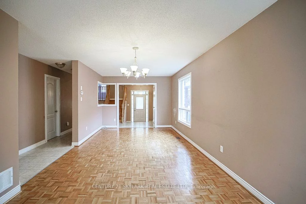 13, Paulette, Bolton East, Caledon