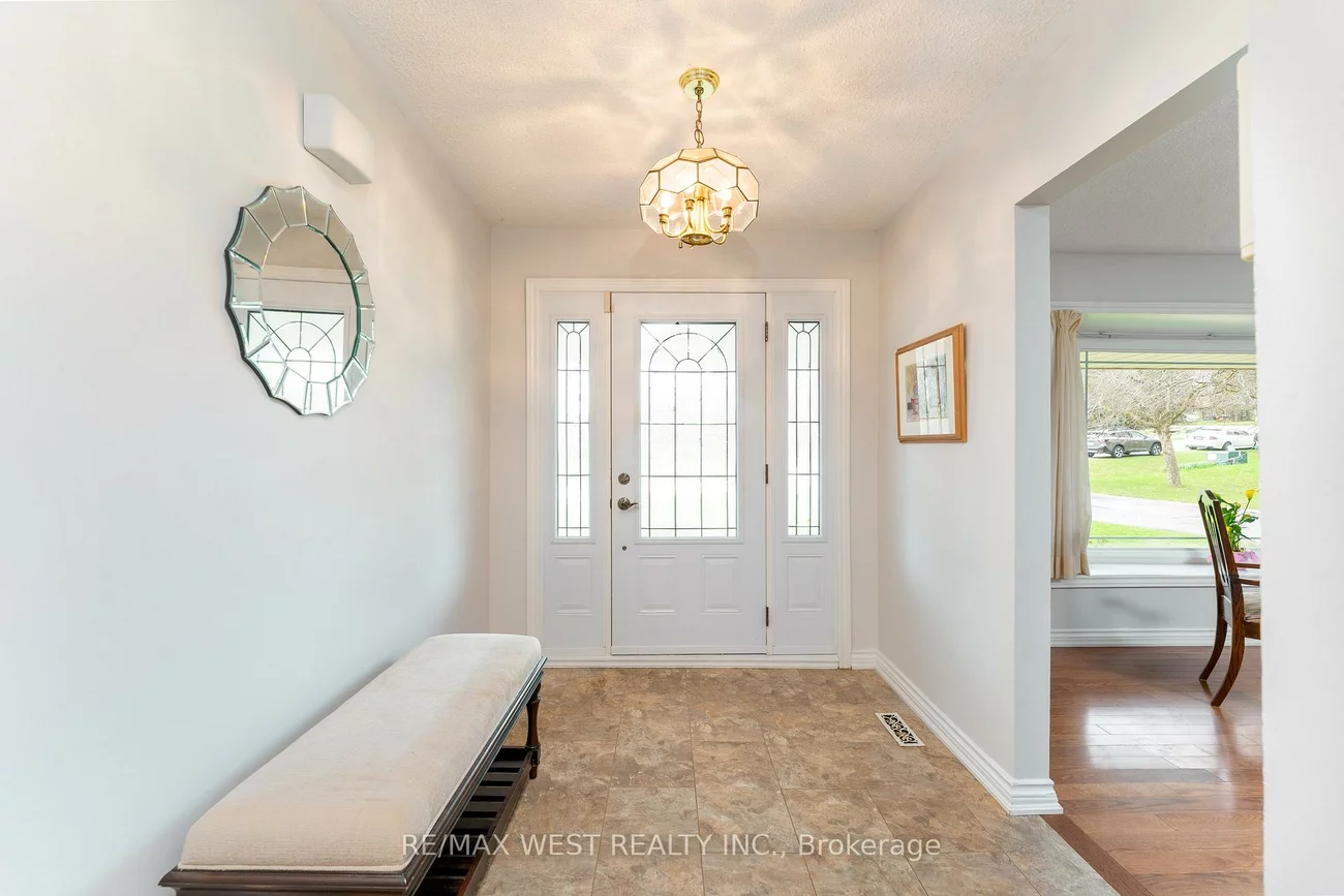 3, Field Crest, Inglewood, Caledon