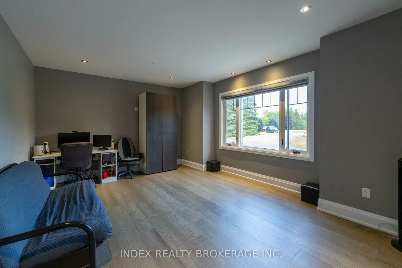 20, Glassford, Caledon Village, Caledon