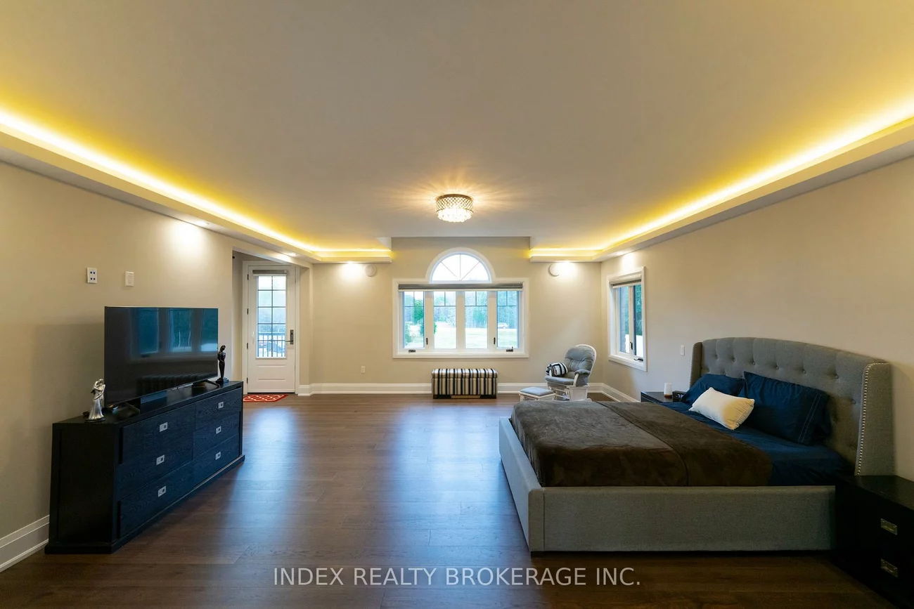 20, Glassford, Caledon Village, Caledon