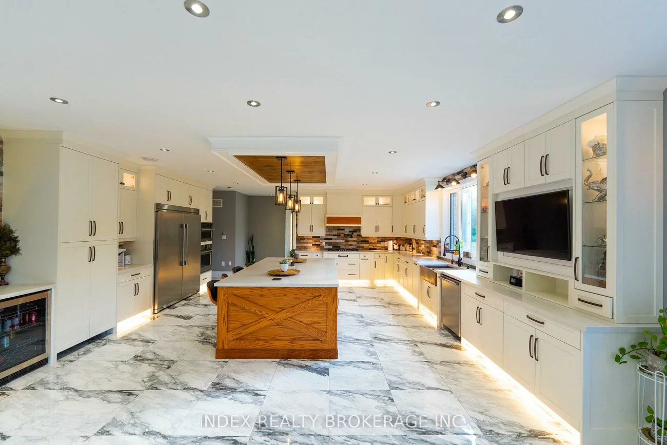 20, Glassford, Caledon Village, Caledon