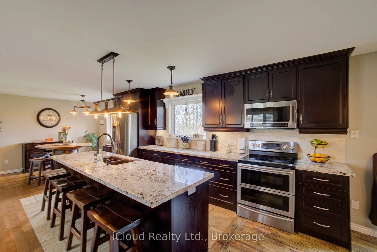 17, Agnes, Alton, Caledon