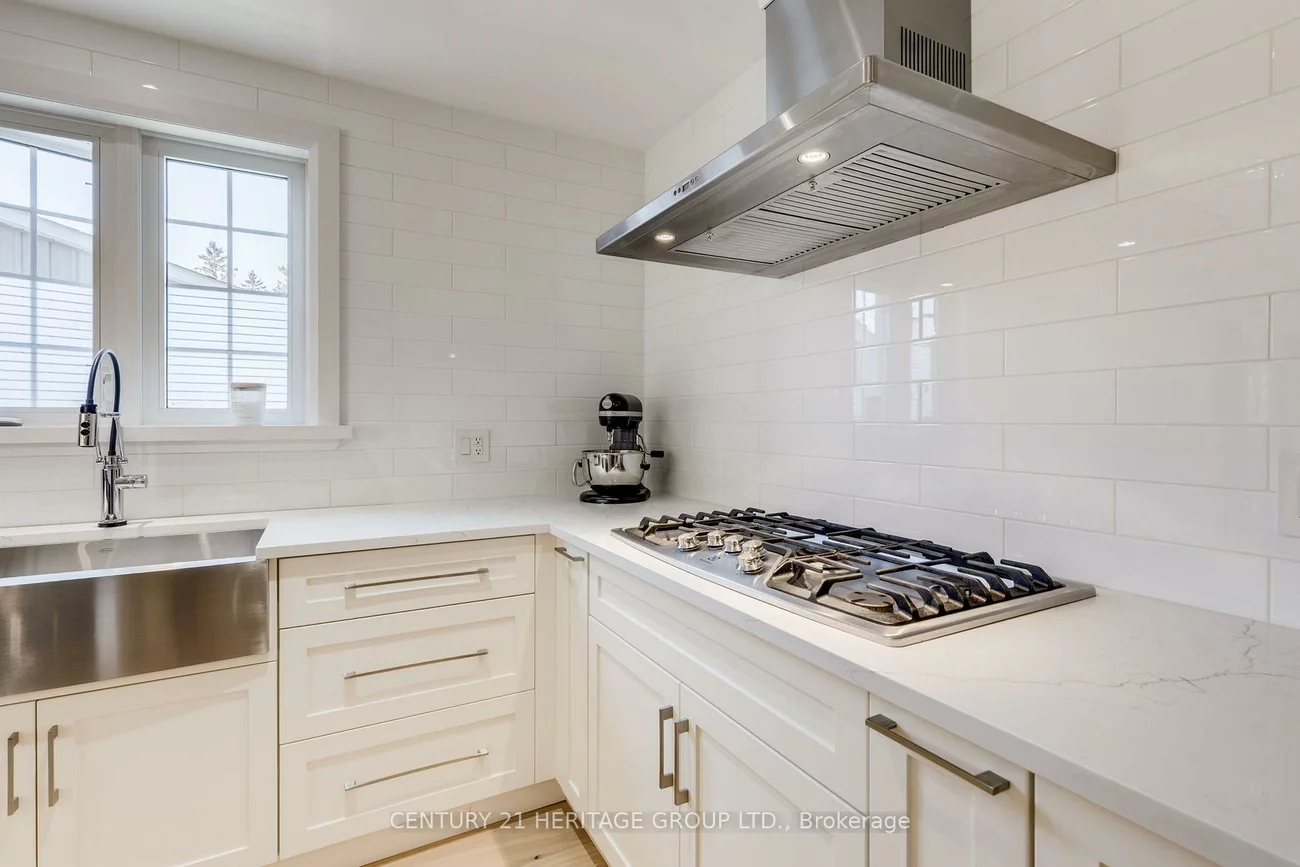 154, Ridge, Bolton West, Caledon