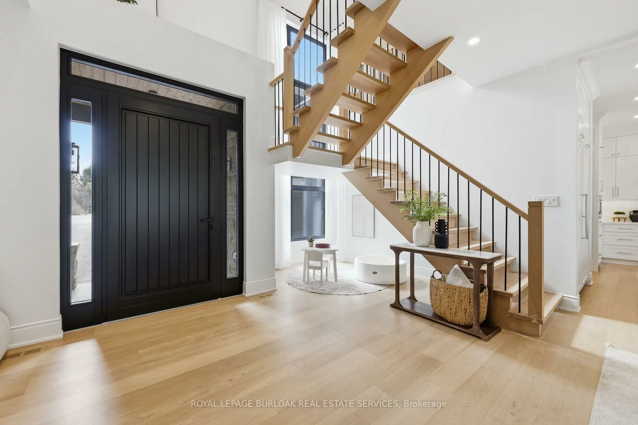 39, Credit, Cheltenham, Caledon