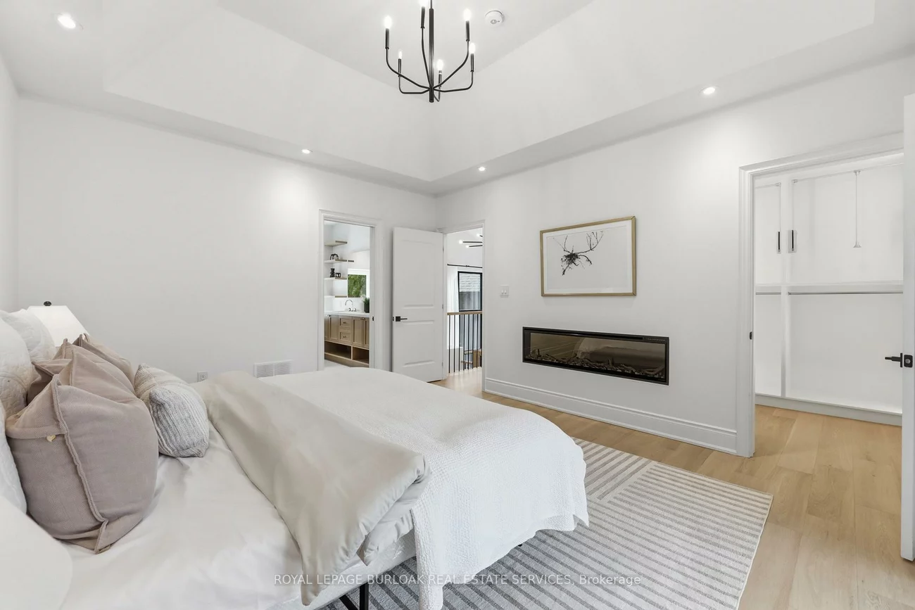 39, Credit, Cheltenham, Caledon