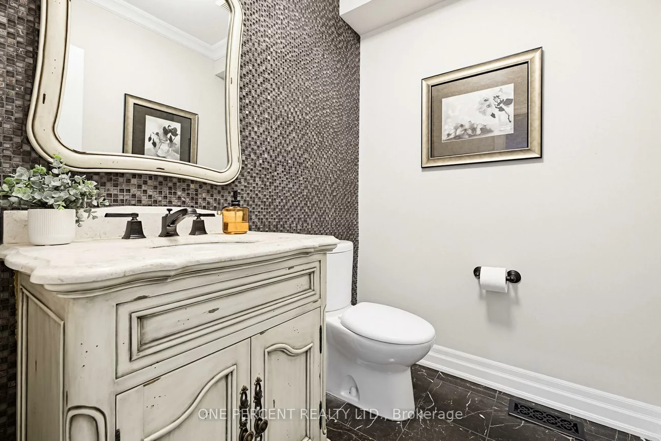 36, Coachwood Manor, Bolton East, Caledon