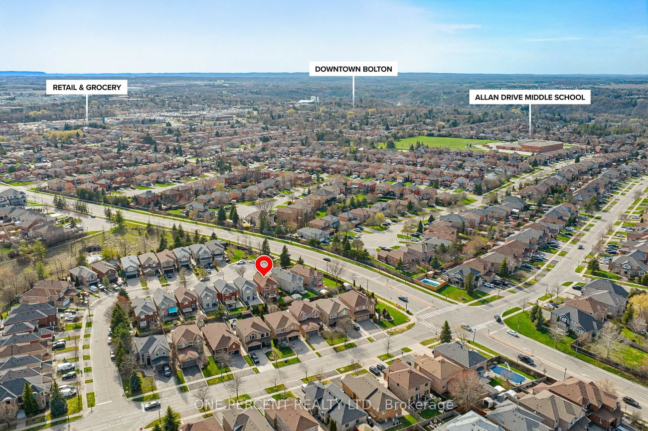 36, Coachwood Manor, Bolton East, Caledon