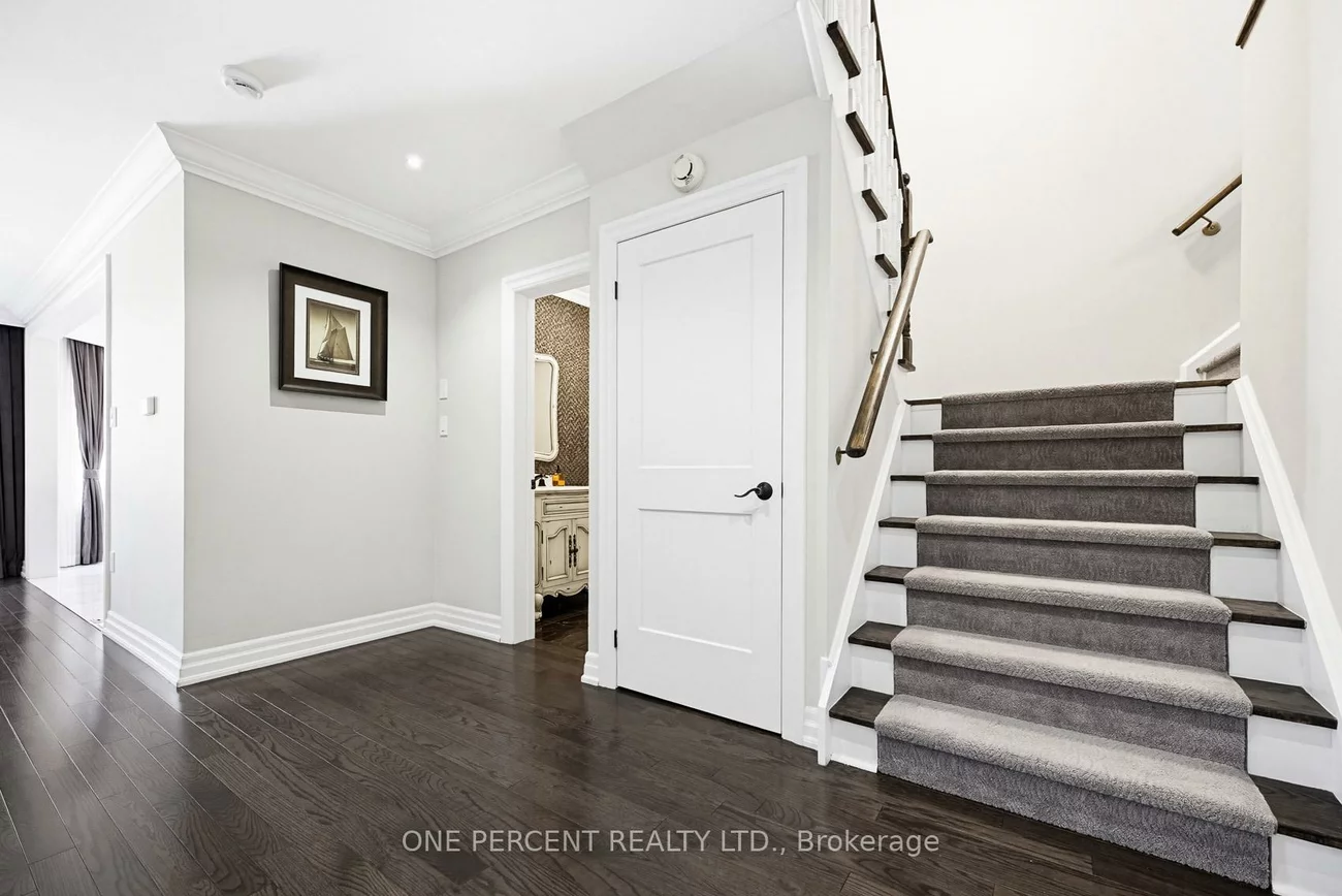 36, Coachwood Manor, Bolton East, Caledon