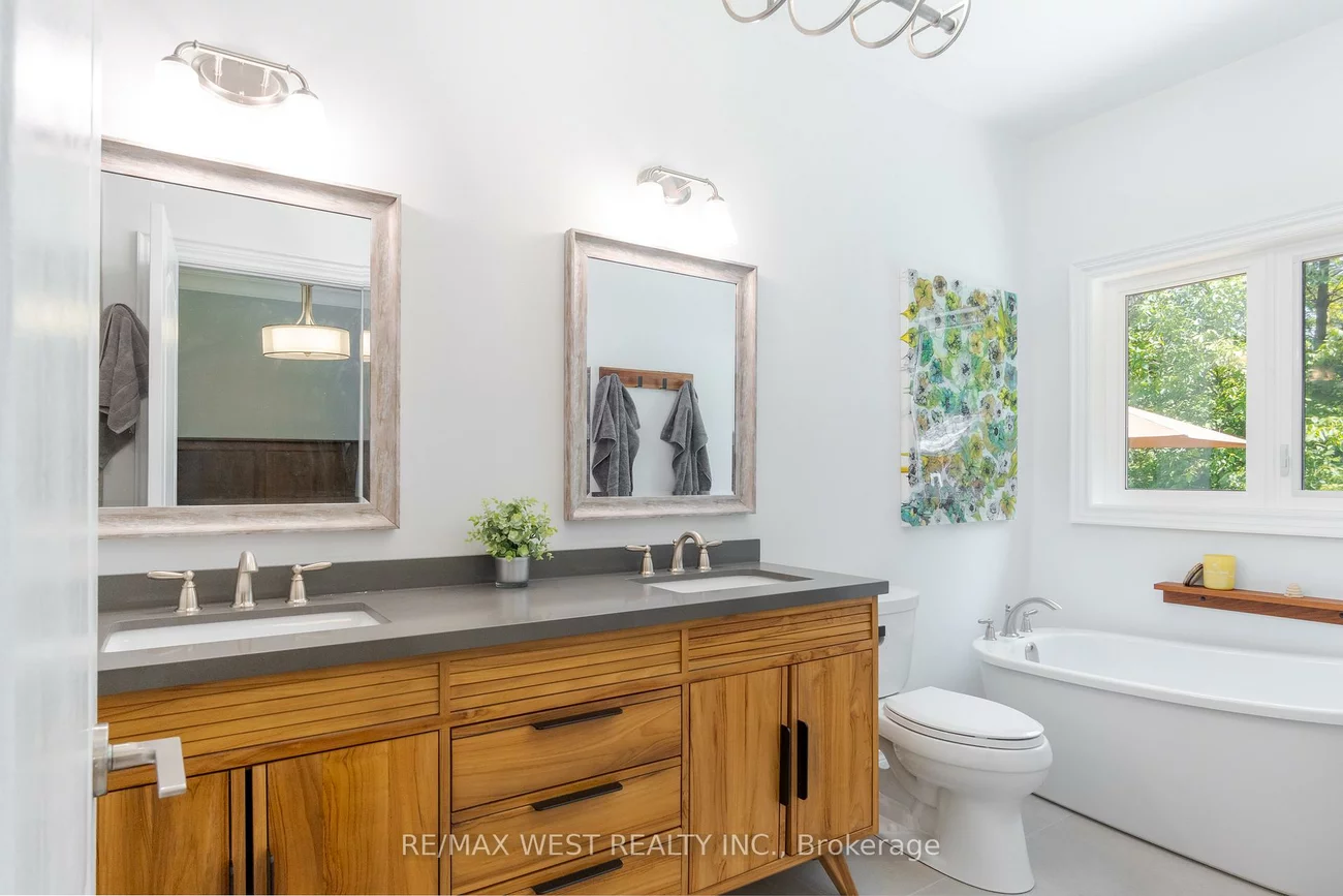 84, Castelli, Bolton North, Caledon