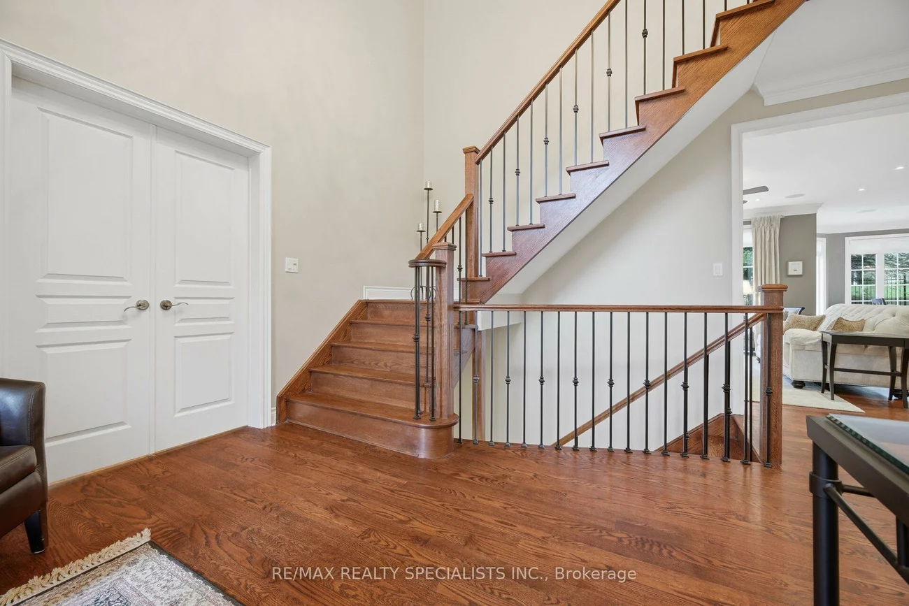 2, Valley Hill, Palgrave, Caledon