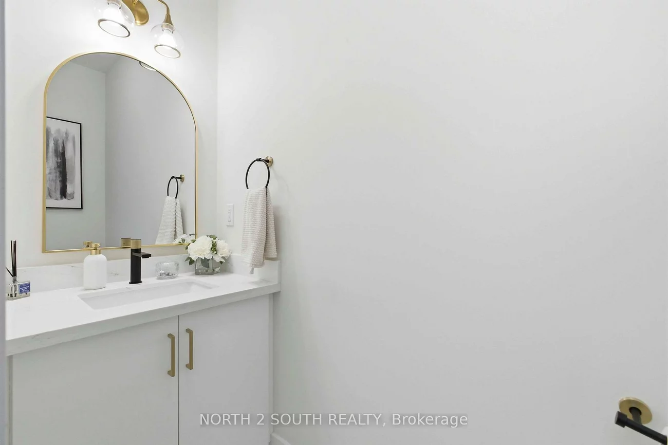 13, Lambert, Bolton East, Caledon