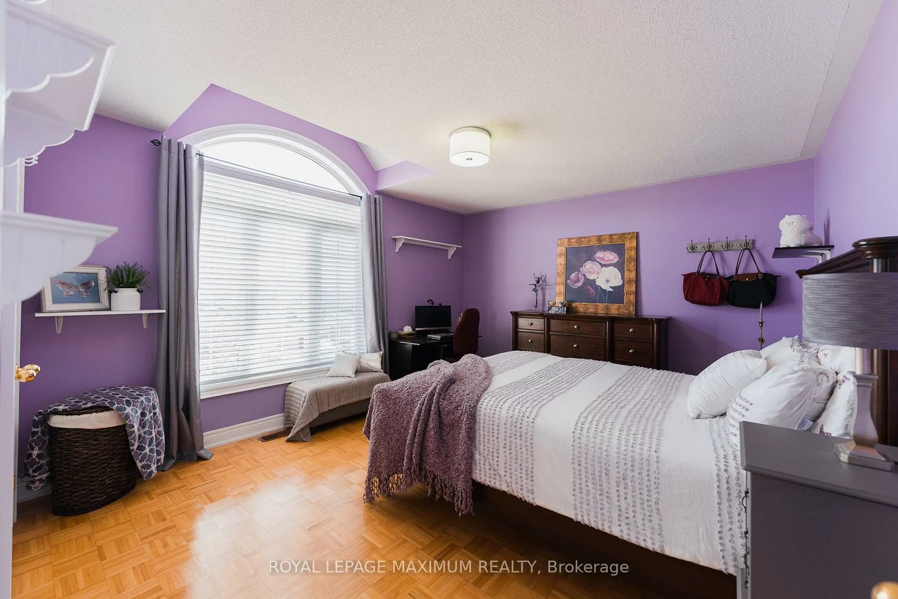 89, Silvervalley, Bolton North, Caledon