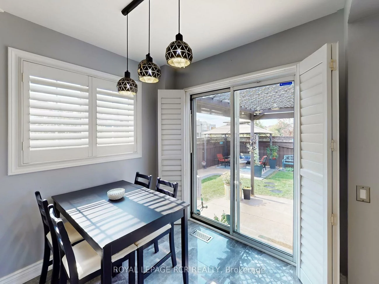 28, Wakely, Bolton West, Caledon