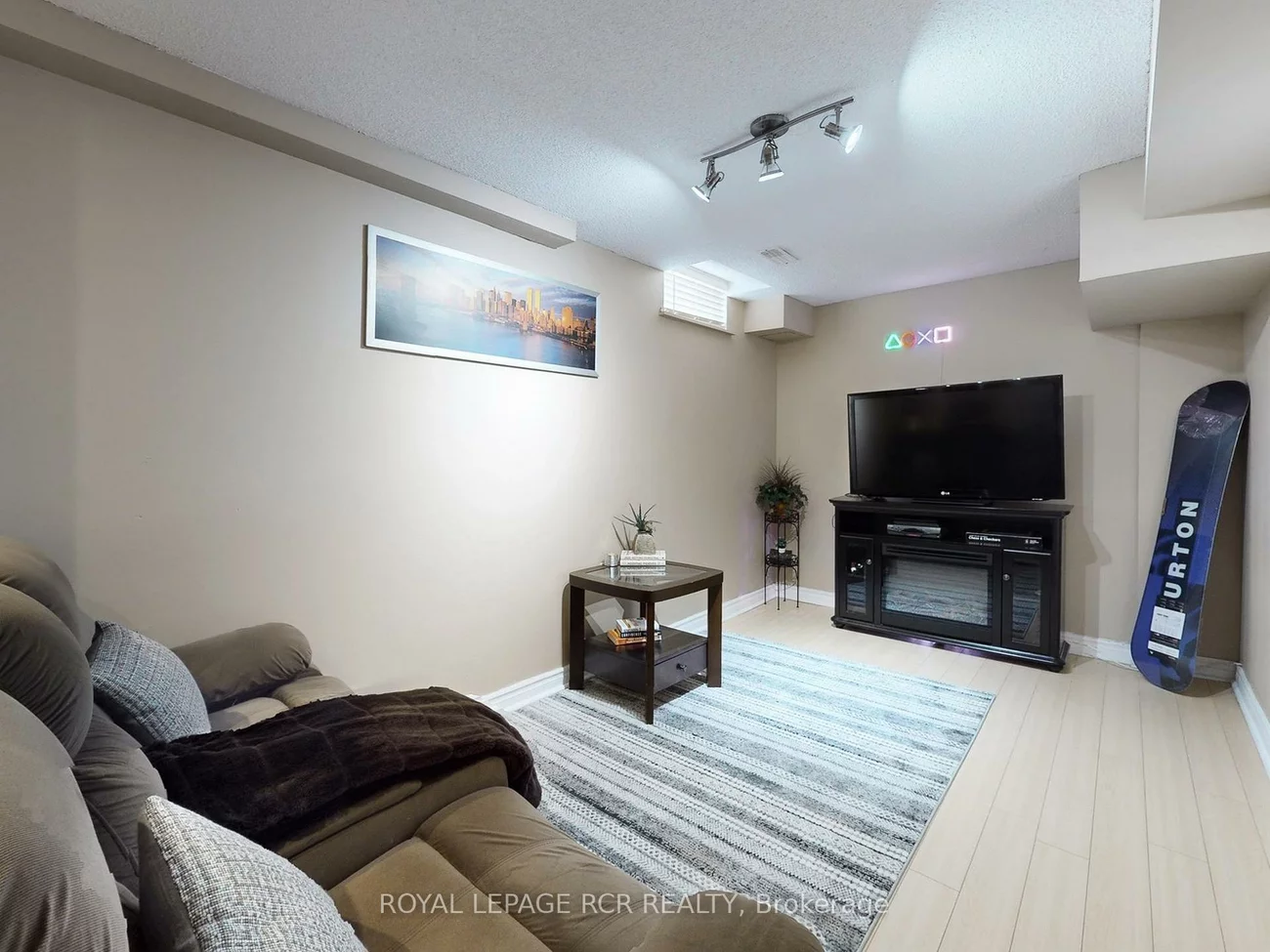 28, Wakely, Bolton West, Caledon