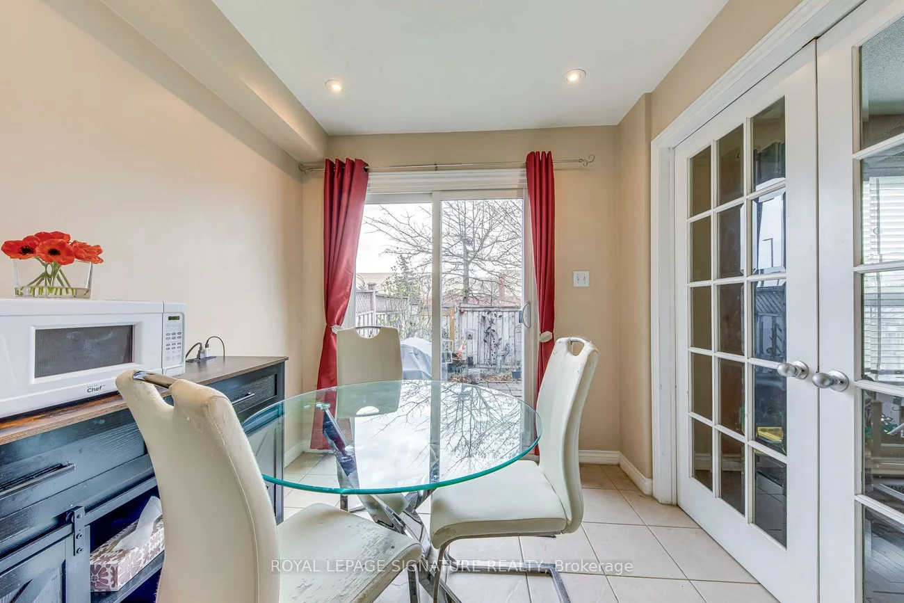 6, Wood, Bolton East, Caledon