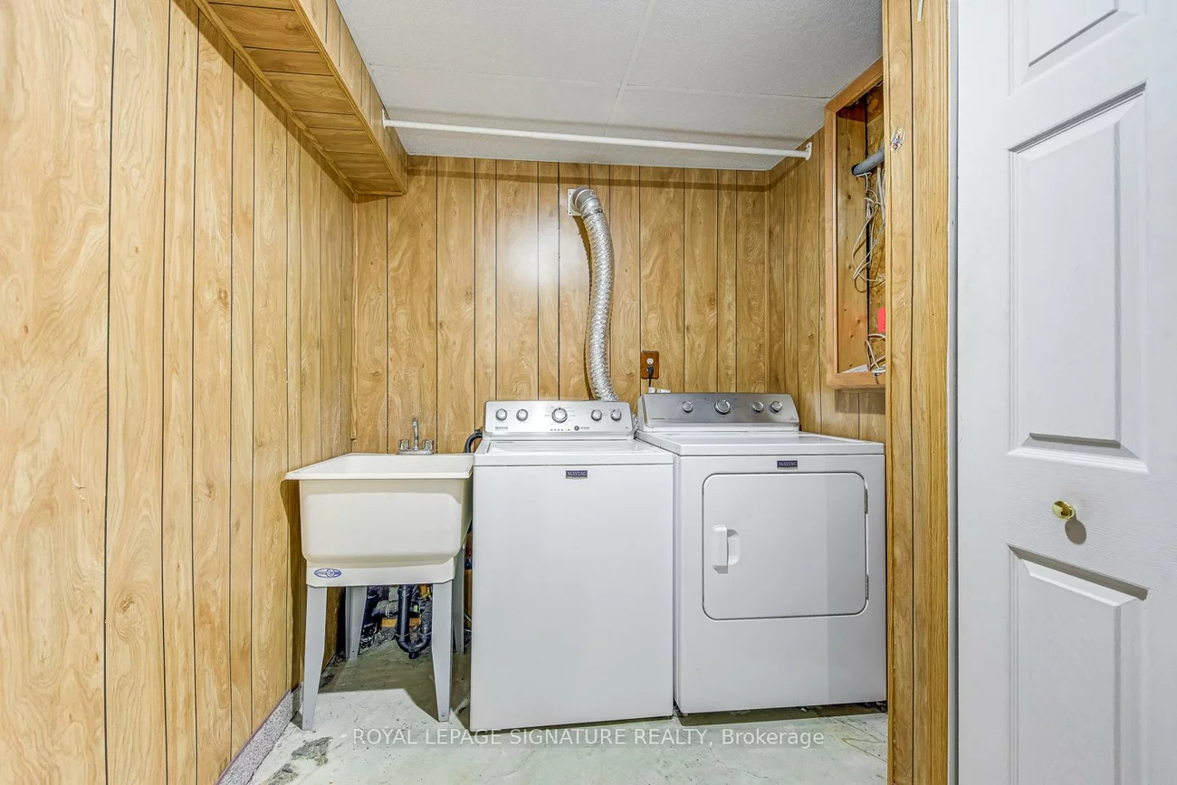 6, Wood, Bolton East, Caledon