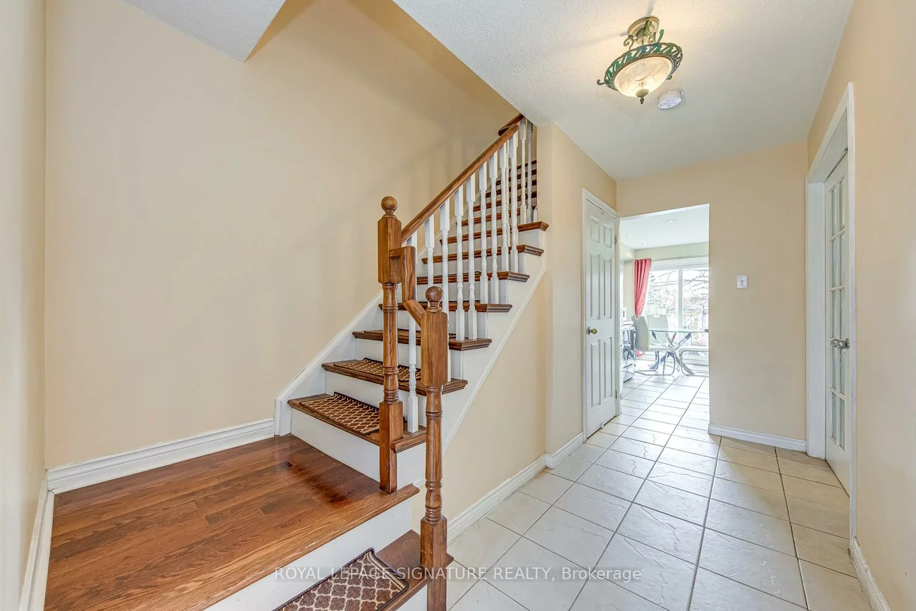 6, Wood, Bolton East, Caledon