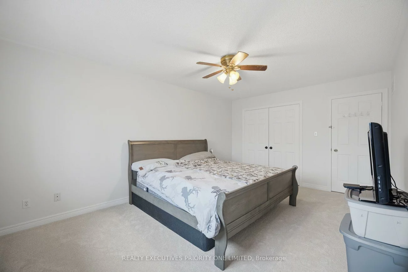 24, Archbury, Bolton East, Caledon
