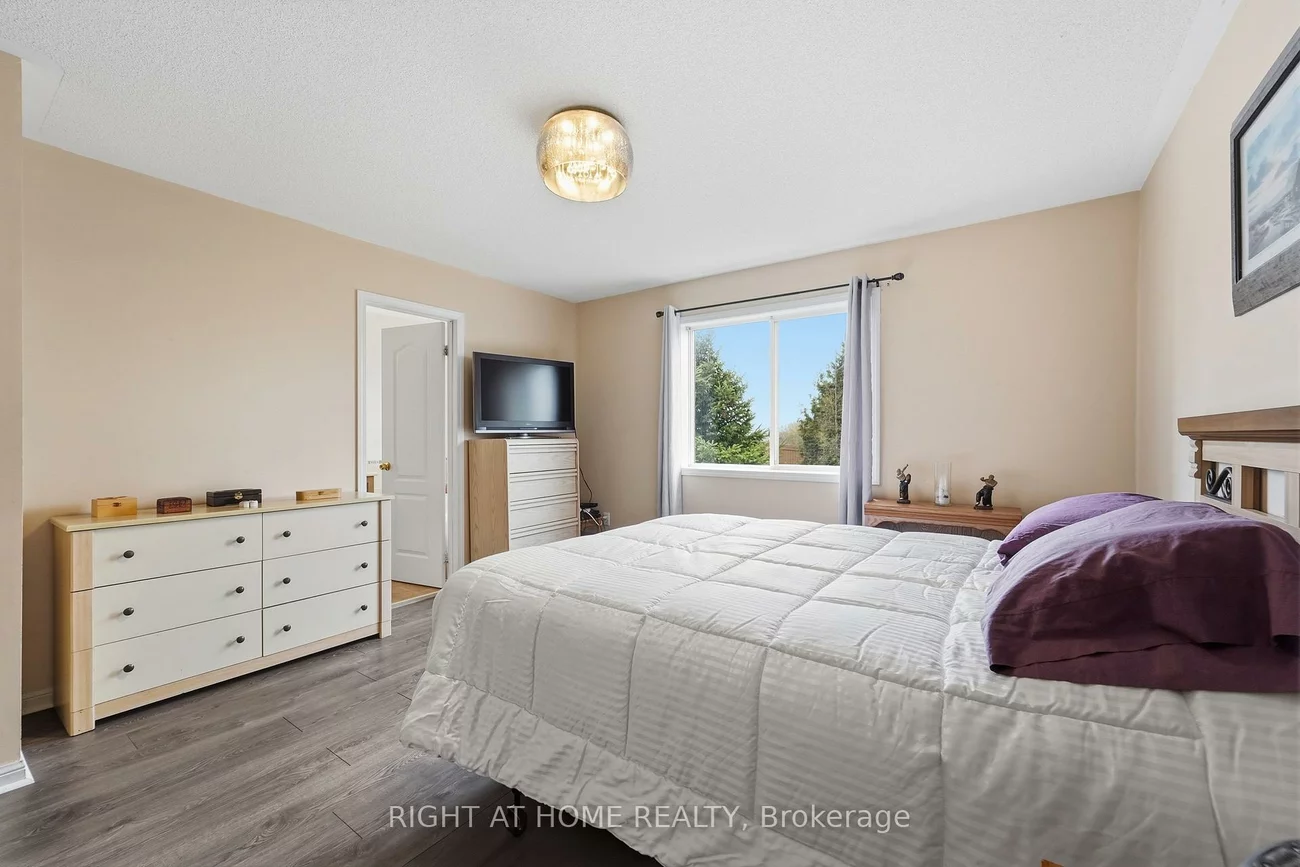 83, Headwater, Bolton West, Caledon
