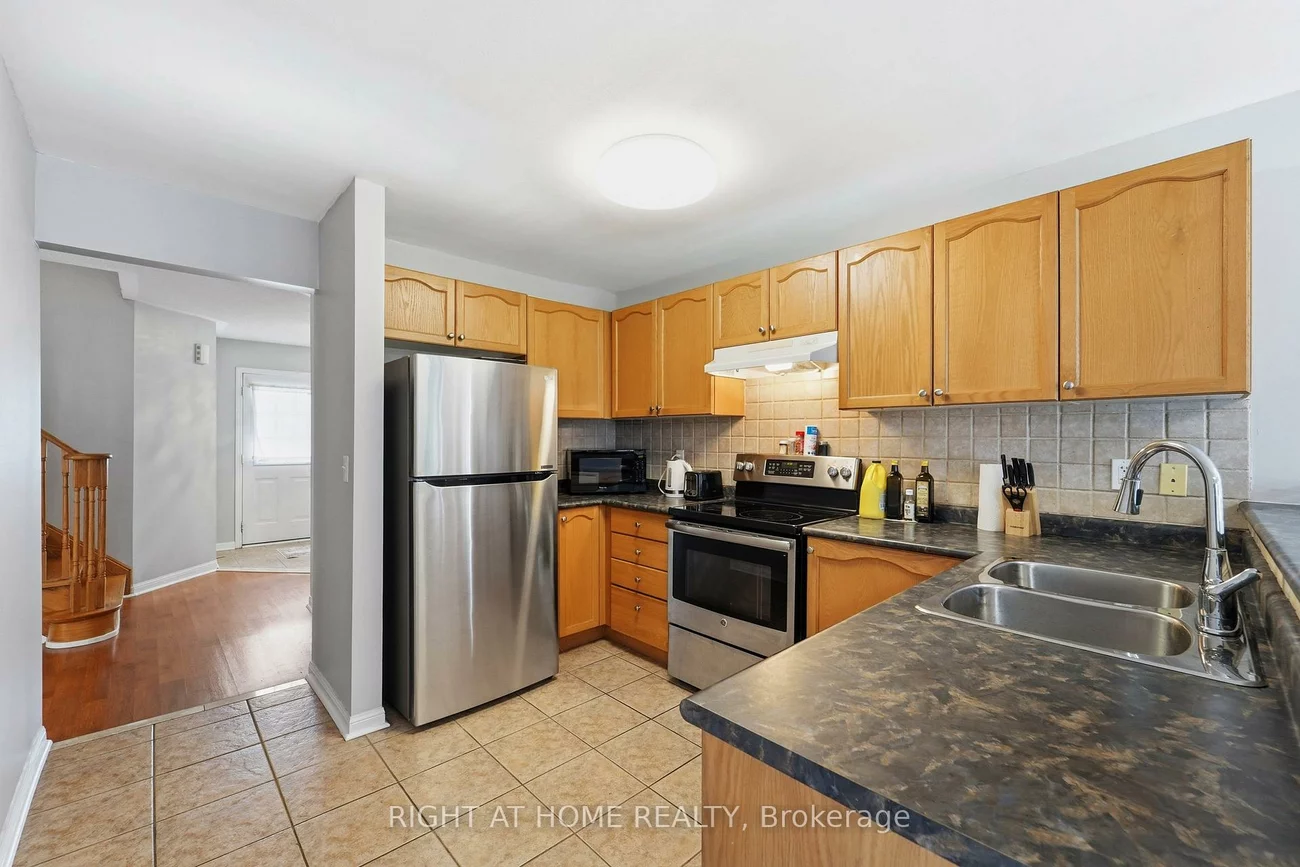 83, Headwater, Bolton West, Caledon