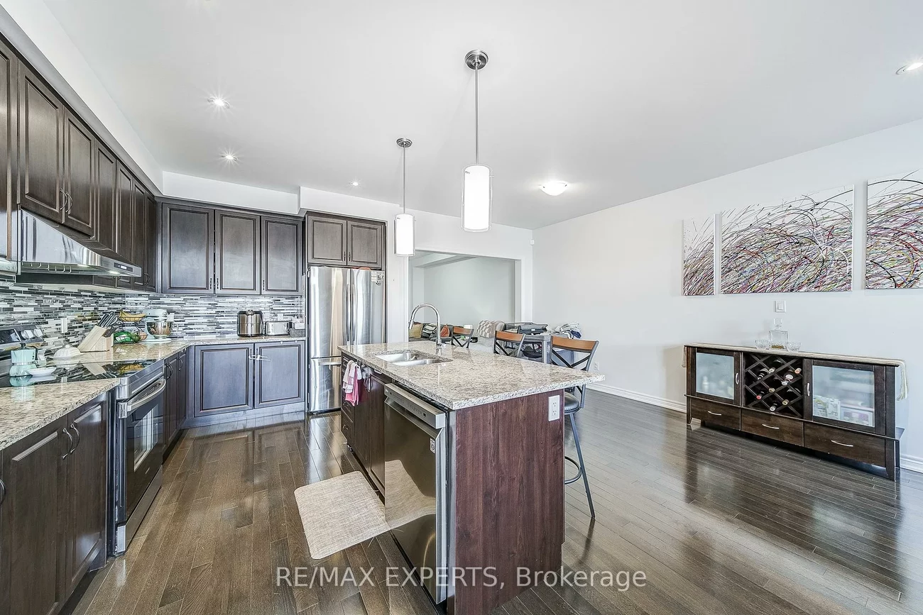 60, Humbershed, Bolton West, Caledon
