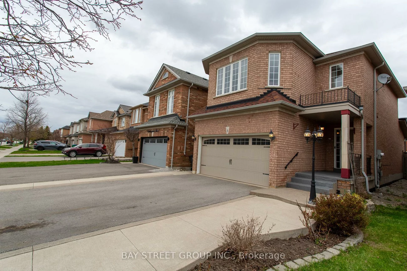 5, Cedargrove, Bolton West, Caledon