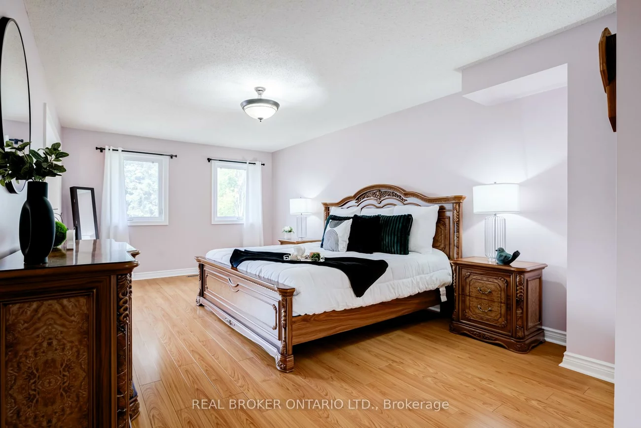 87, Taylorwood, Bolton North, Caledon