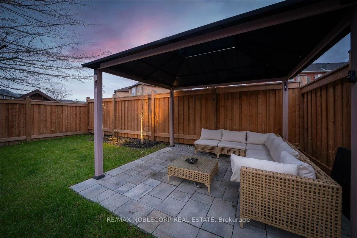 338, Ellwood, Bolton West, Caledon