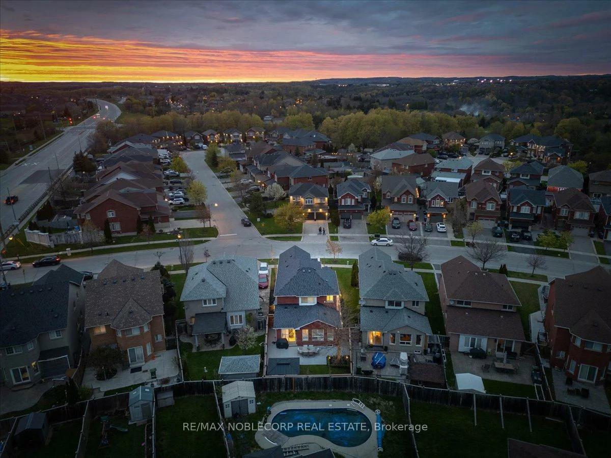 338, Ellwood, Bolton West, Caledon