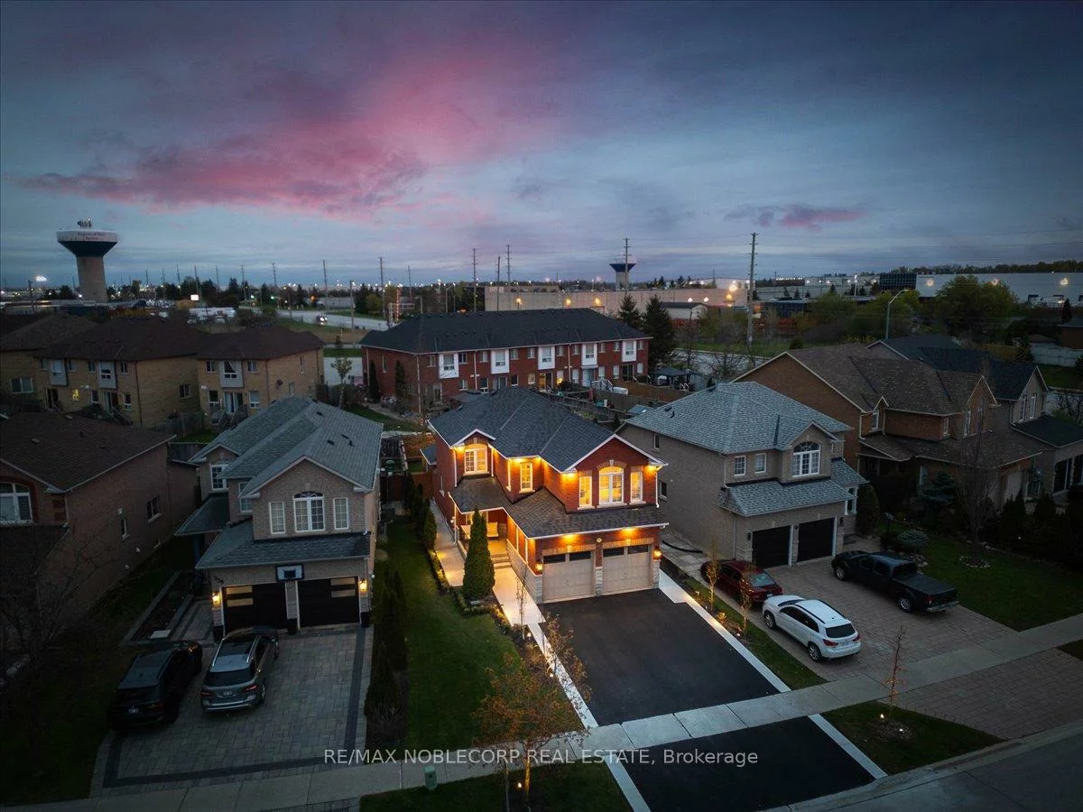 338, Ellwood, Bolton West, Caledon