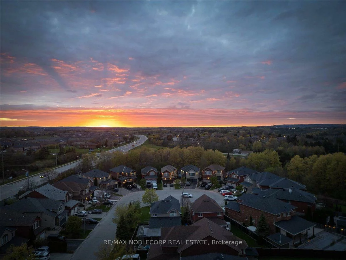 338, Ellwood, Bolton West, Caledon