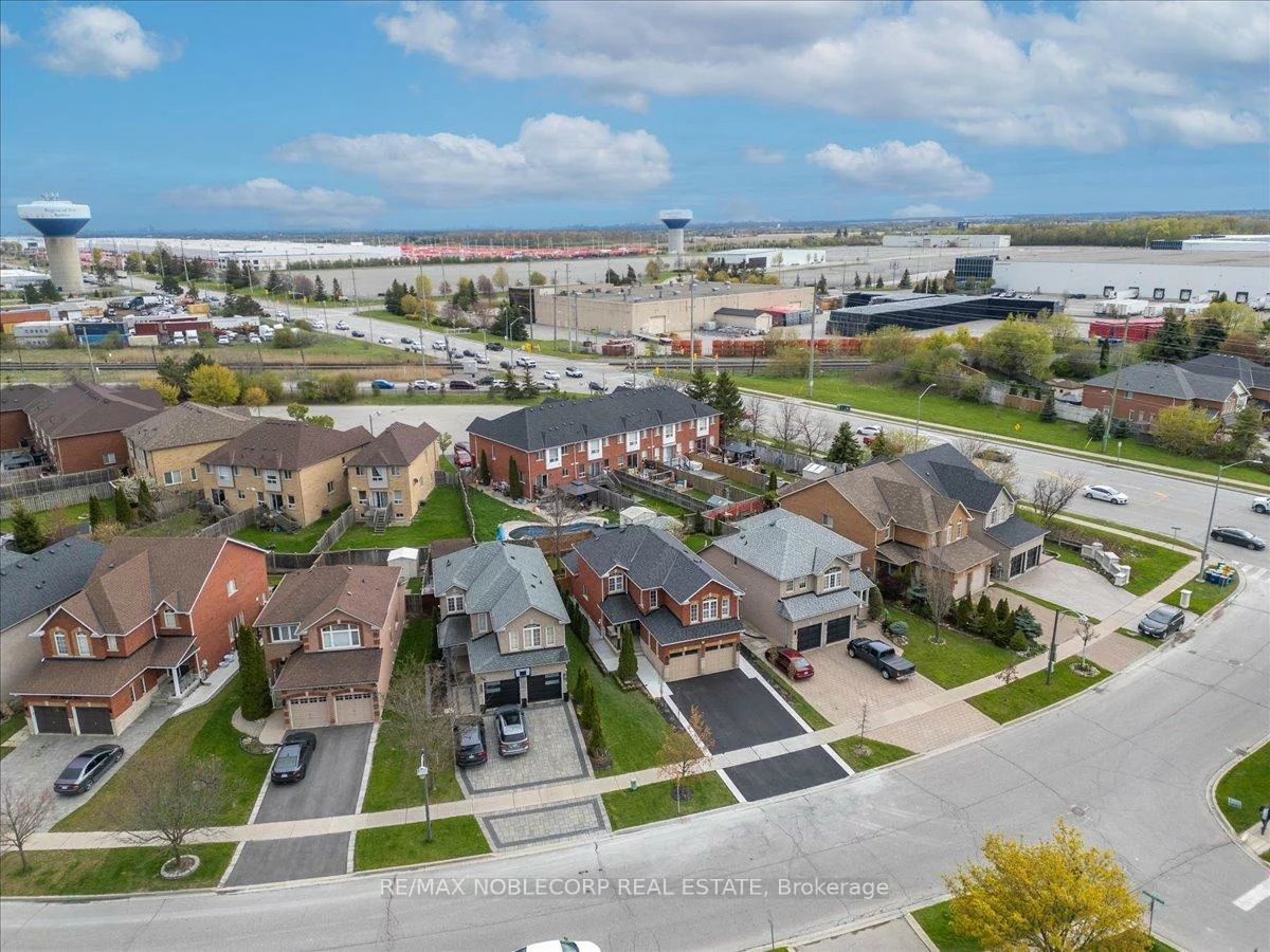 338, Ellwood, Bolton West, Caledon