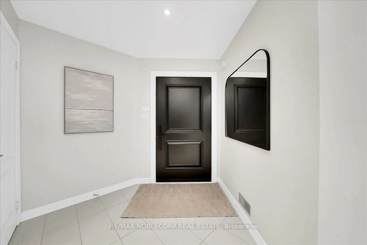 338, Ellwood, Bolton West, Caledon