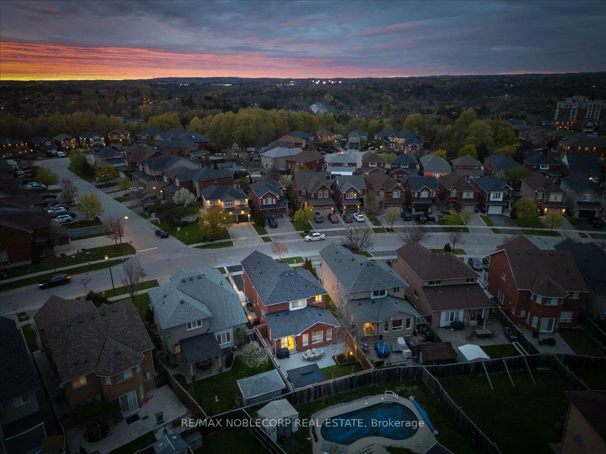 338, Ellwood, Bolton West, Caledon