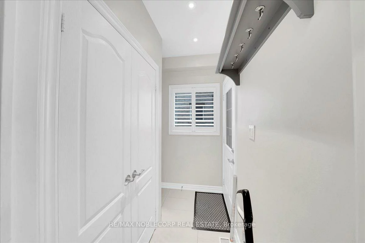 338, Ellwood, Bolton West, Caledon